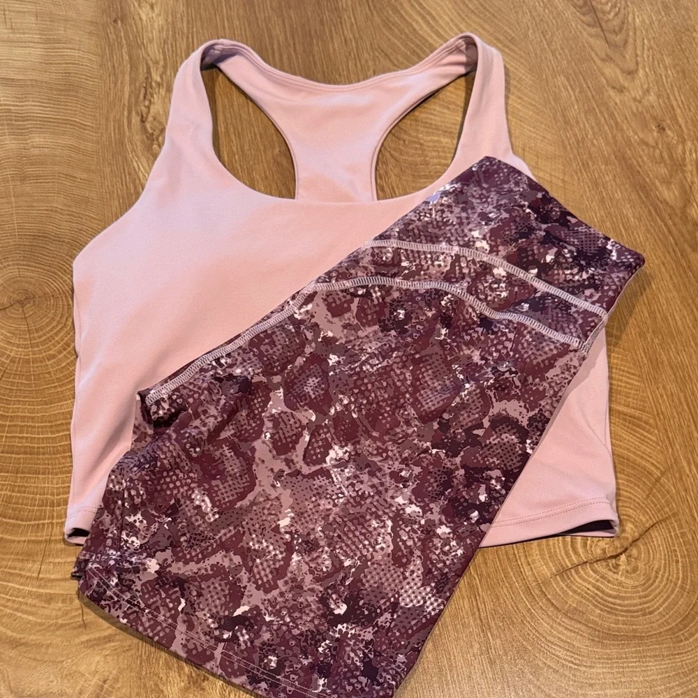 Vitality Revive Activewear Set - Picture 5 of 5